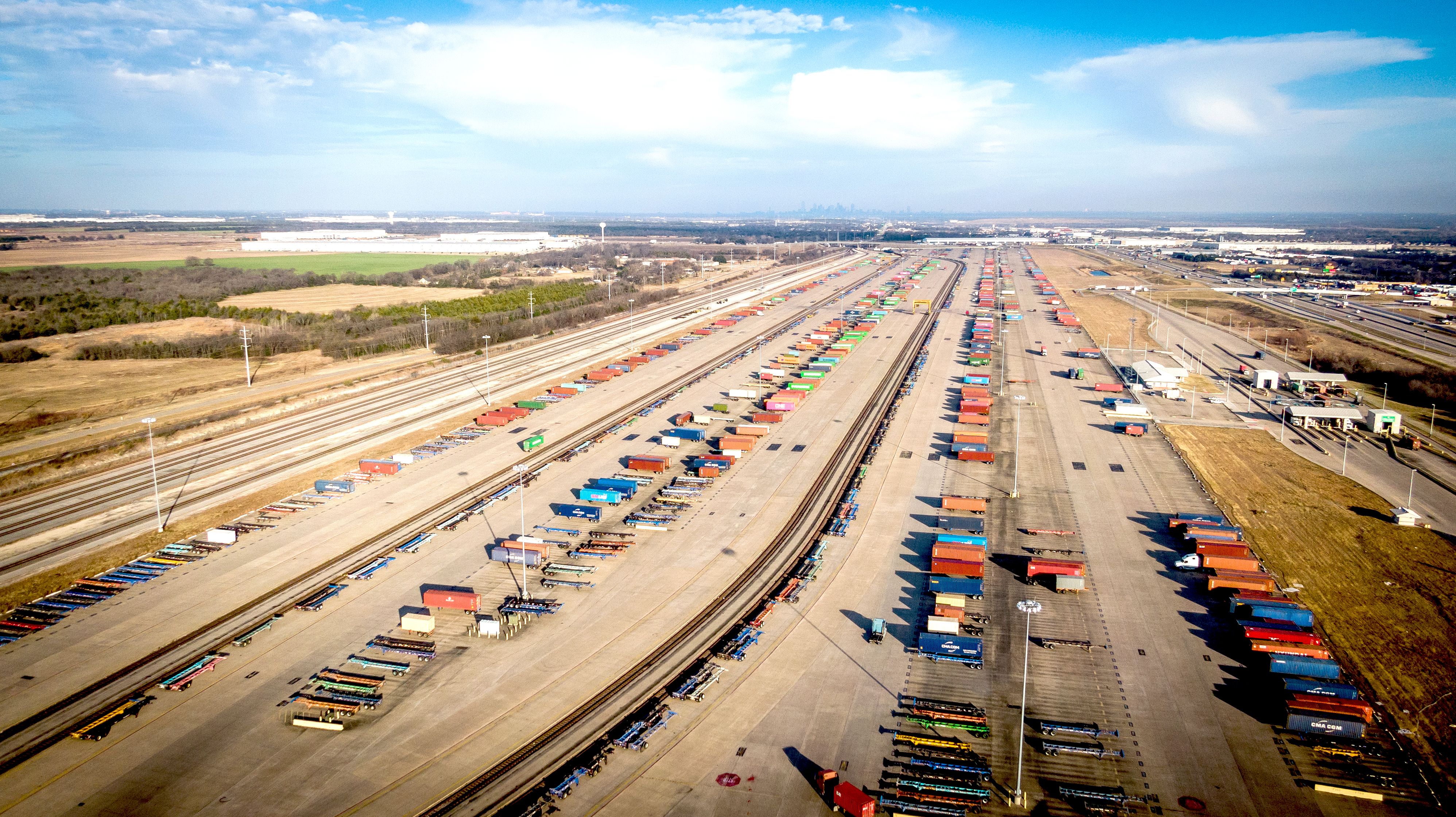 industrial-outdoor-storage-1