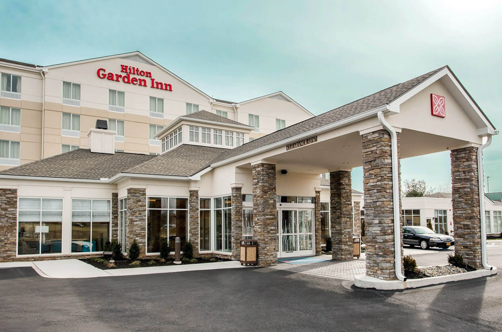 Hilton-Garden-Inn-Gallery-01